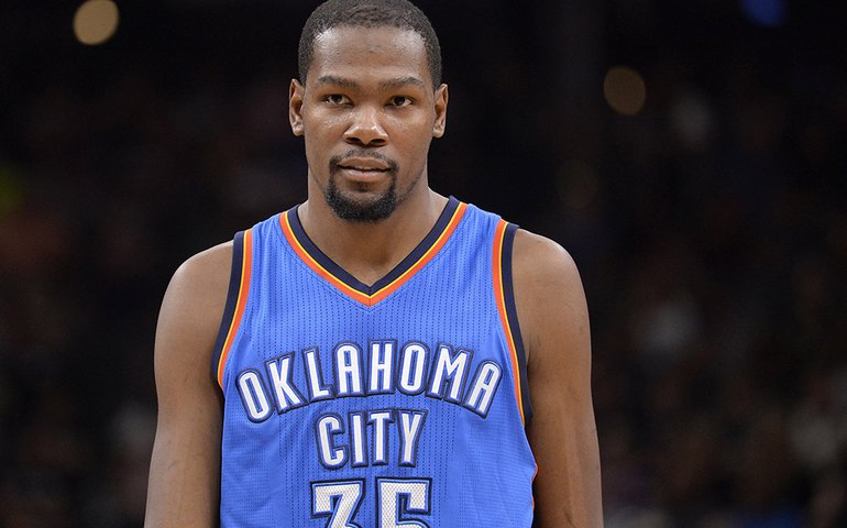 Sem LeBron James, Kevin Durant é destaque do time dos EUA nos Jogos de Tóquio