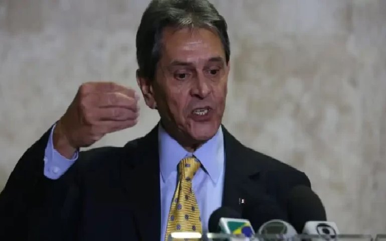 Mercadante: Jefferson foi a ‘bomba do Riocentro’ da campanha de Bolsonaro