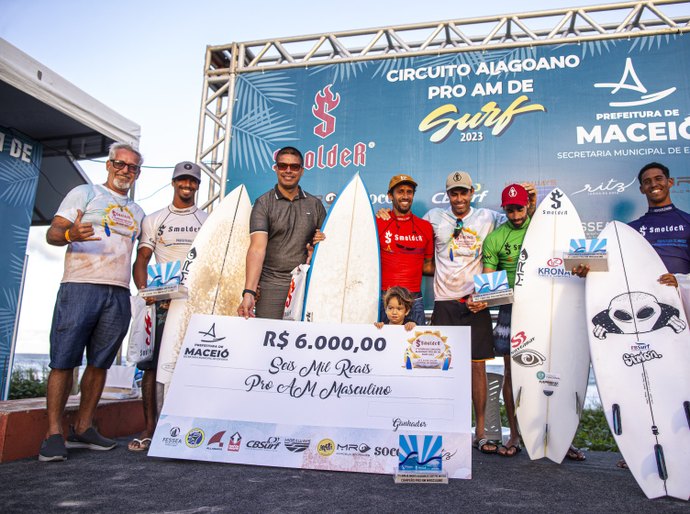 Mais de 40 atletas foram premiados na 1ª Etapa do Circuito Alagoano de Surf