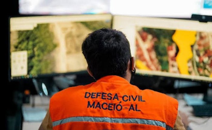 Objetivo foi antecipar providências para o caso de precisar tirar pessoas de áreas de risco por conta das chuvas