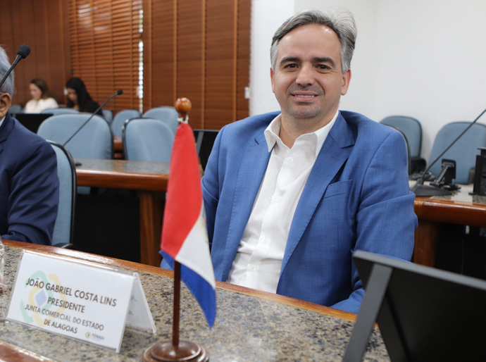 Juceal representa Alagoas em encontro sobre melhorias no ambiente brasileiro de negócios