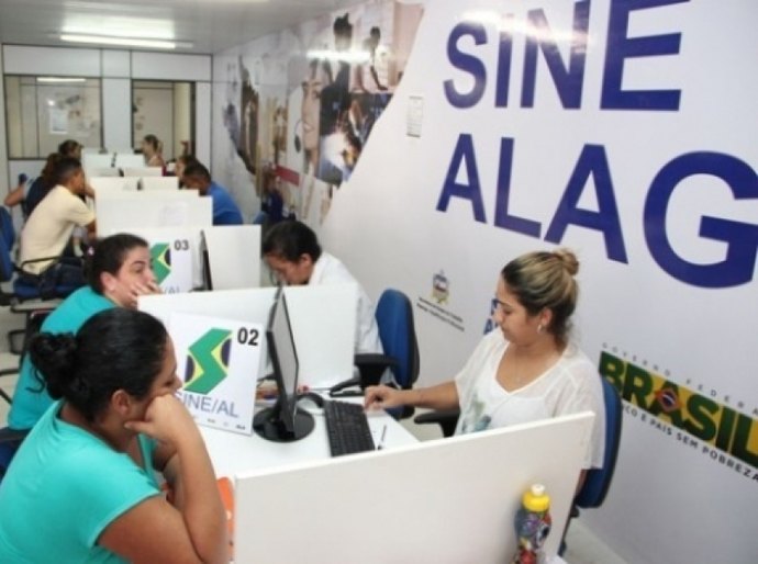 Sine Alagoas oferece mais de 25 vagas de emprego na capital e interior