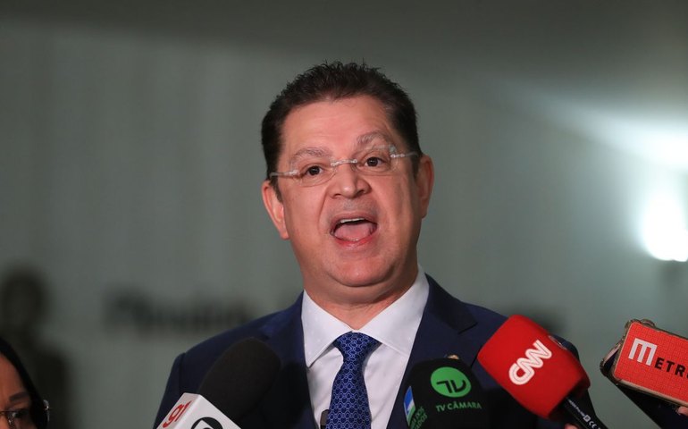 Líder do PL na Câmara dos Deputados nega desvios de verbas