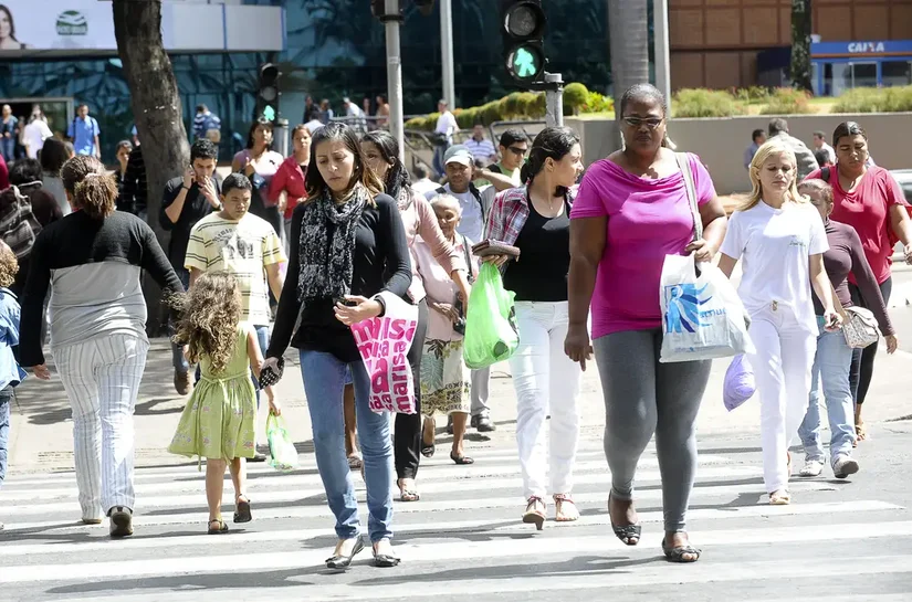 Desemprego sobe para 5,8% em fevereiro, mas é o menor para o trimestre