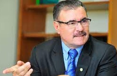 Arthur e Benedito de Lira abonam retorno de Cícero Almeida ao PP