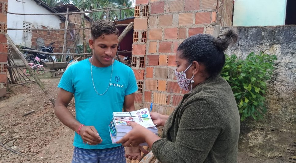 SEDUC ENTREGA LIVROS / Foto: SEDUC