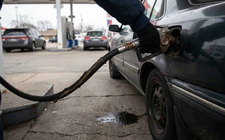 Riscos escondidos na hora de encher o tanque