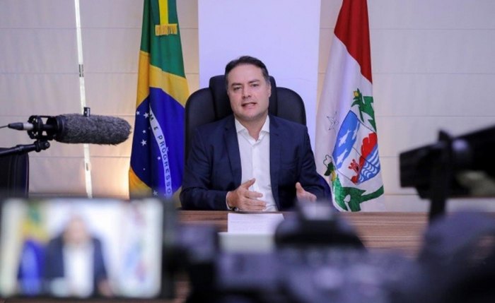Renan Filho participou, ao lado do governador do Maranhão, Flávio Dino, de painel sobre o enfrentamento à pandemia na CNN Brasil