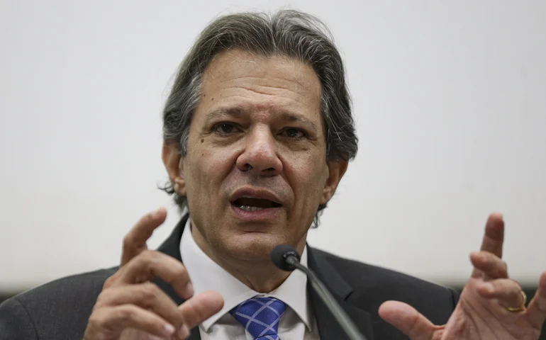 Votação de ajuda financeira do ICMS continua sem previsão, diz Haddad