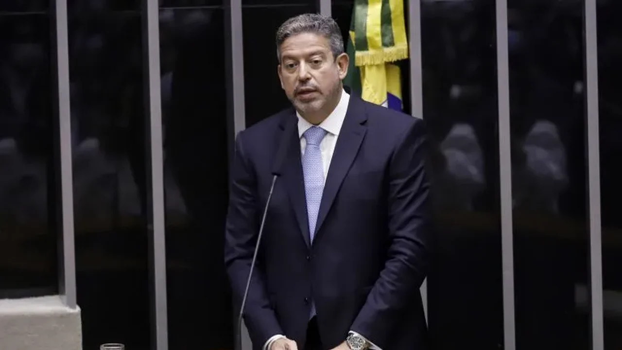 Em 2026, Arthur Lira vai conseguir ser candidato ao Senado Federal?