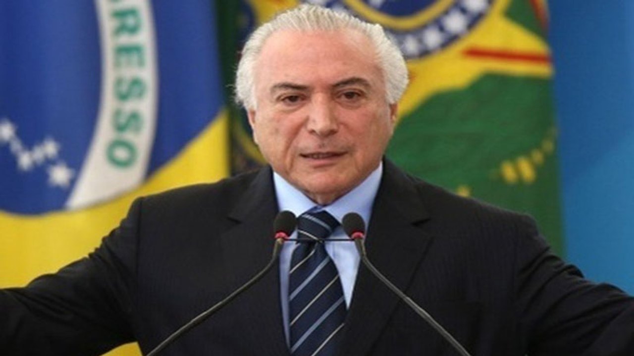 Temer ‘prova’ que está vivo e volta a receber aposentadoria
