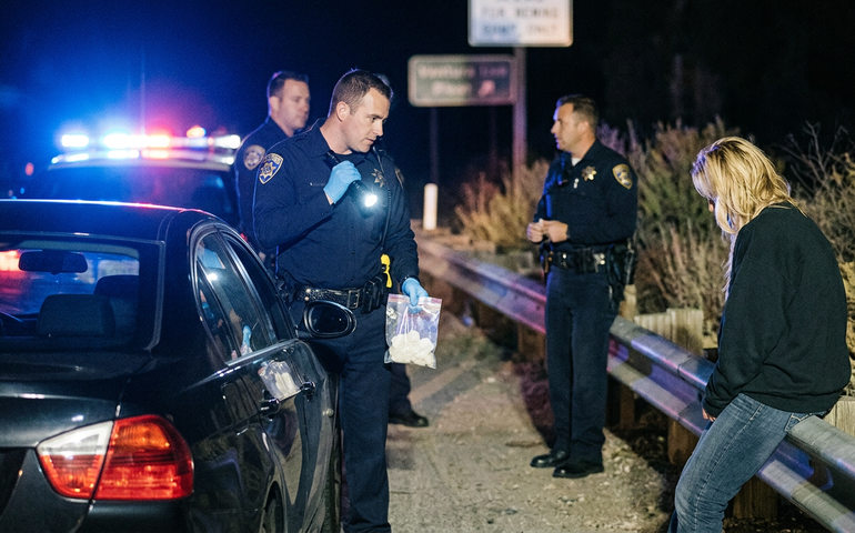 Polícia encontra substância não identificada em carro de Britney Spears após perseguição