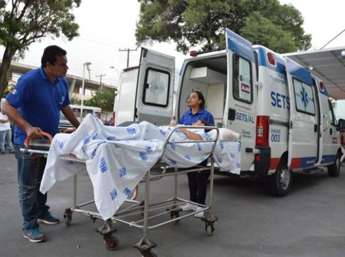 Transporte Sanitário Estadual qualifica transferência de pacientes do SUS