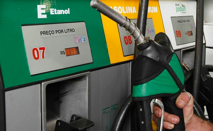 Abastecer com etanol ficou mais caro em 24 estados brasileiros
