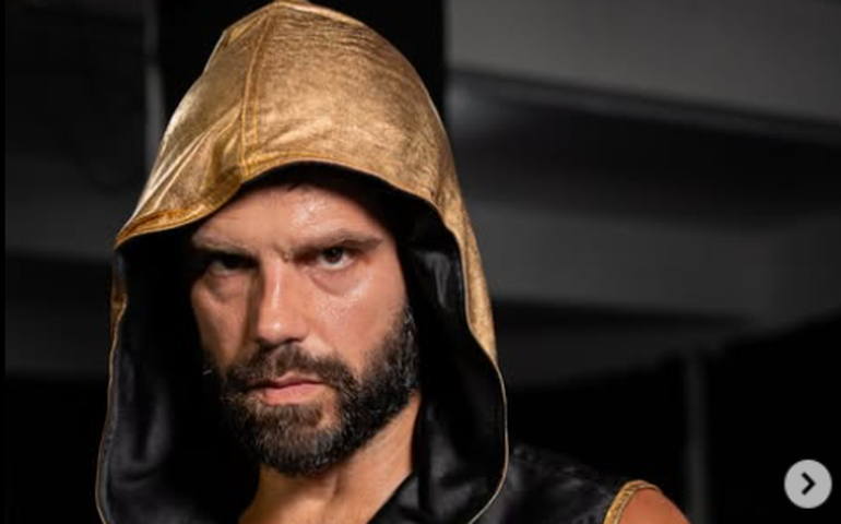 Duda Nagle resiste a seis assaltos, mas perde para Popó no Fight Music Show