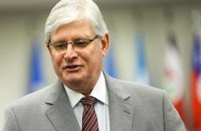 Janot renova pedido de prisão preventiva de Aécio Neves