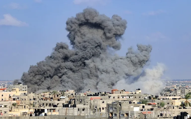 Faixa de Gaza pode receber ajuda humanitária neste sábado (21)