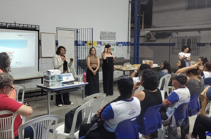 Semed realiza assembleia para eleição de pais e alunos no Conselho Municipal de Educação