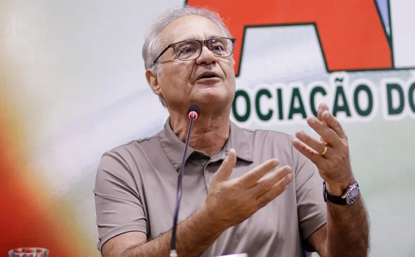 Renan Calheiros se posiciona contra PEC da Blindagem e cobra punição a deputados que apoiaram proposta