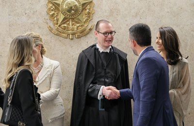Governador Paulo Dantas participa da posse do ministro Zanin no STF