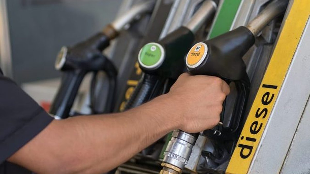 Preços do petróleo disparam após Trump afirmar que cessar-fogo com Irã 'acabou'