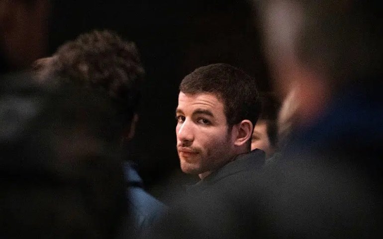 &#8216;Arthur.Rambo&#8217;, amado e destruído pela mídia