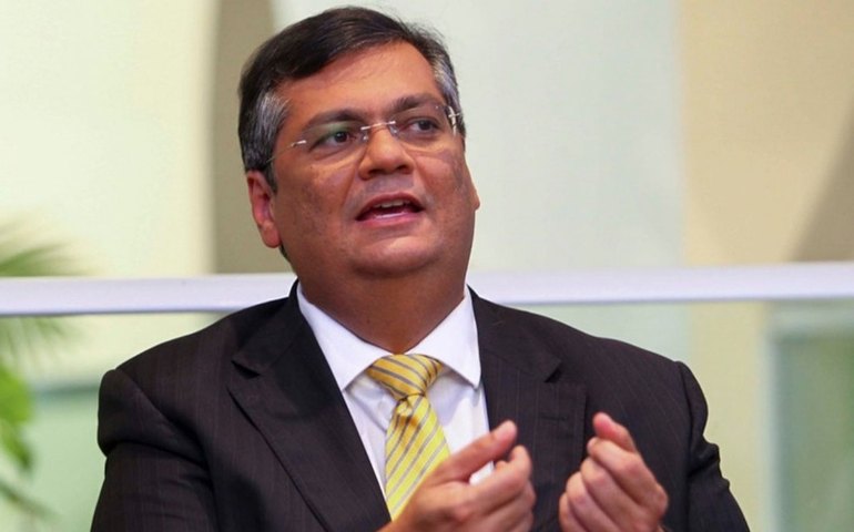 Dino adianta nome de Andrei Passos Rodrigues para a PF