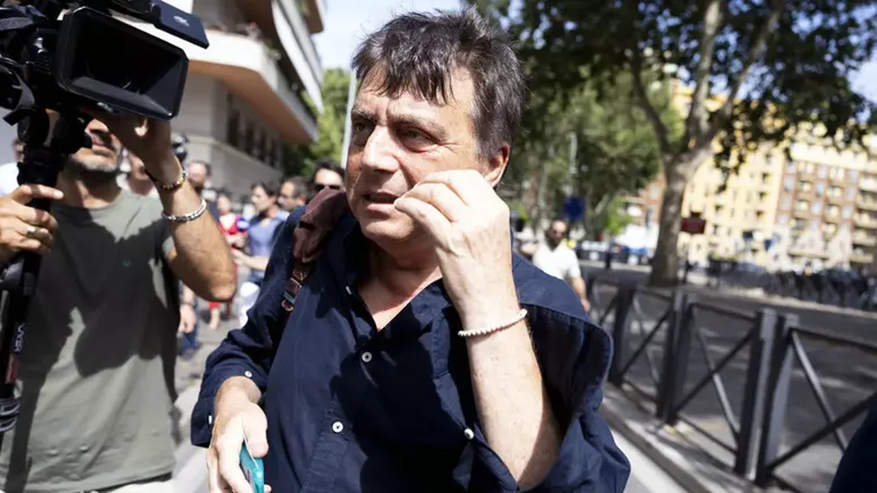 Jornalista italiano admite ter ordenado ataque a bomba contra casa de colega