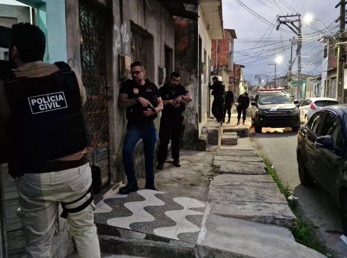 Polícia Civil de Alagoas participa de operação interestadual contra associação criminosa