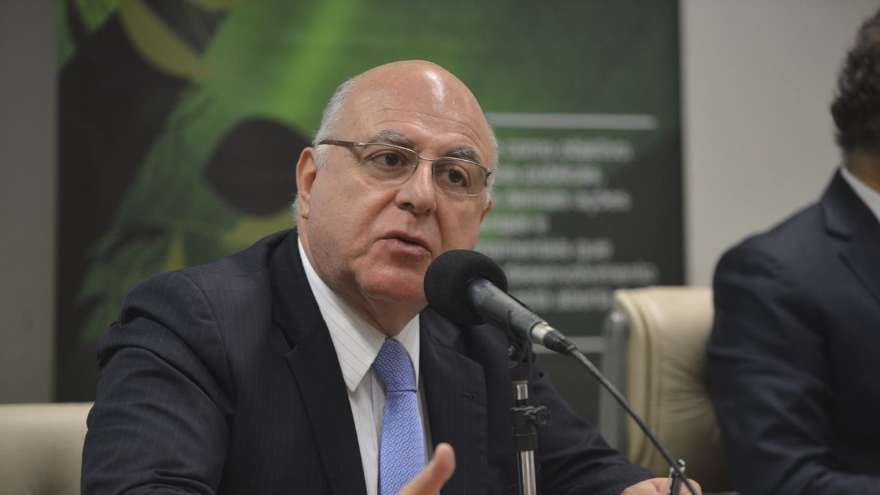 Relator propõe comitê para definir minerais estratégicos ao país