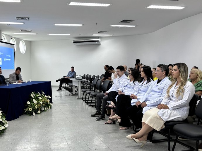 Hospital Metropolitano de Alagoas forma novos médicos especialistas