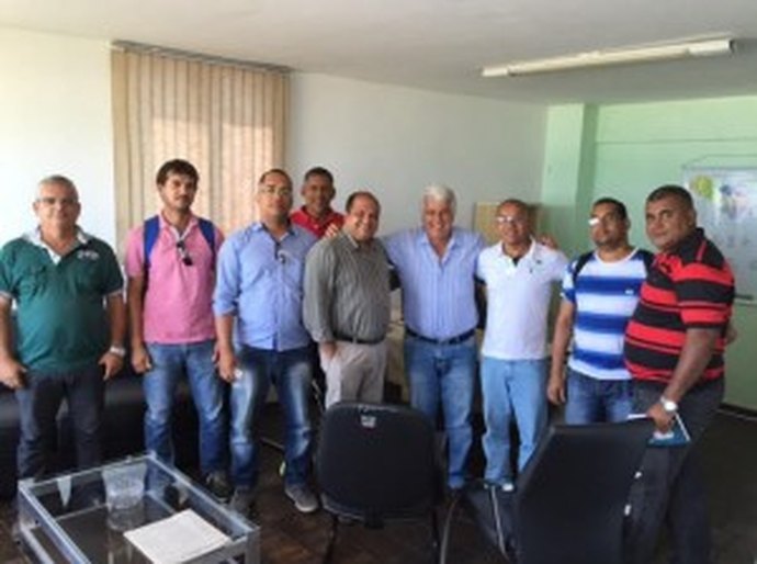 Secretário José Thomaz Nonô se reúne com Sindicato dos Agentes de Saúde