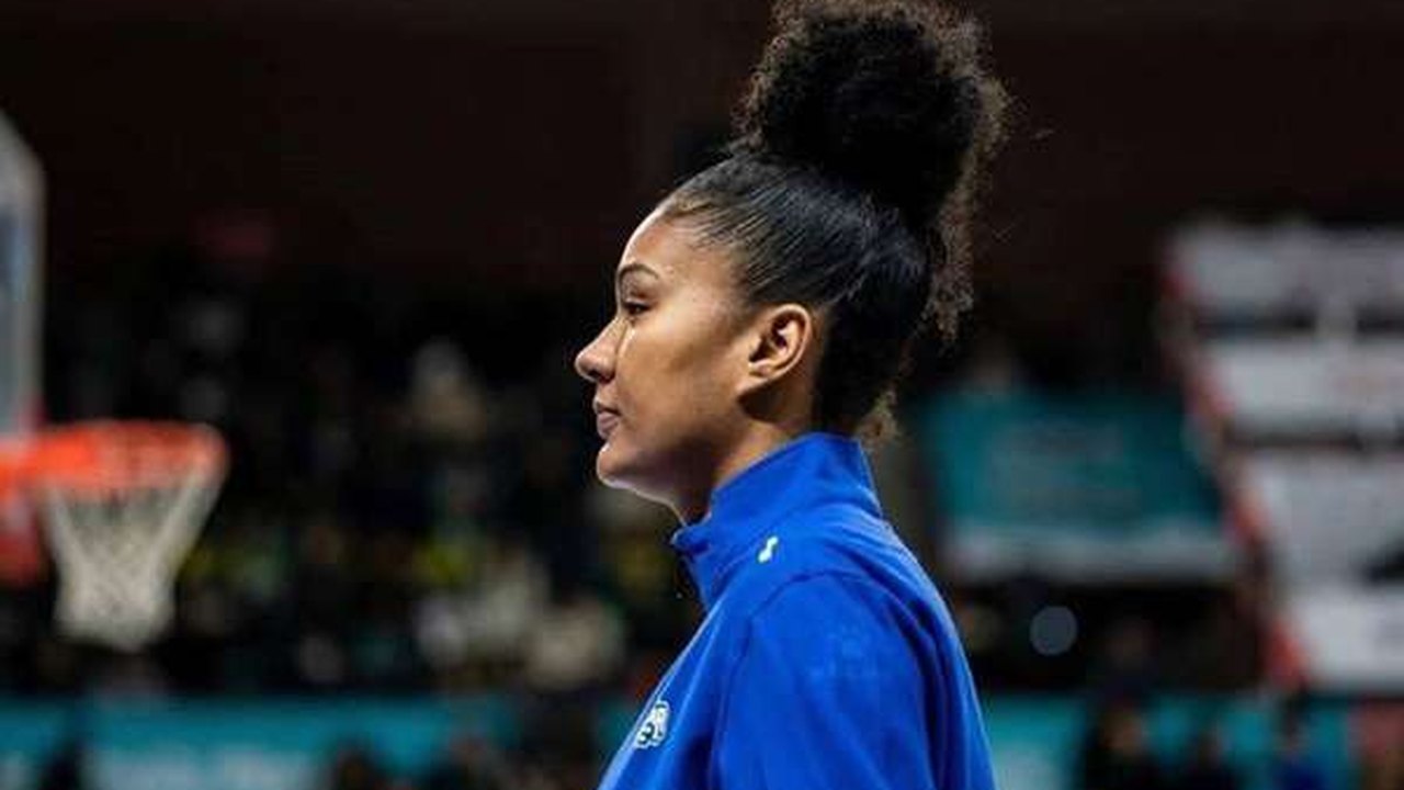 Damiris revela preocupação com a família no Brasil e apoio psicológico da WNBA