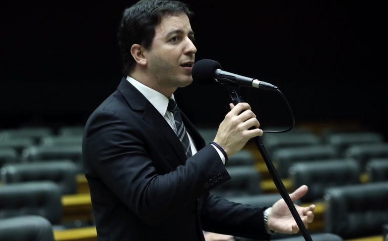 Proposta inclui a disciplina Direito Animal em cursos superiores