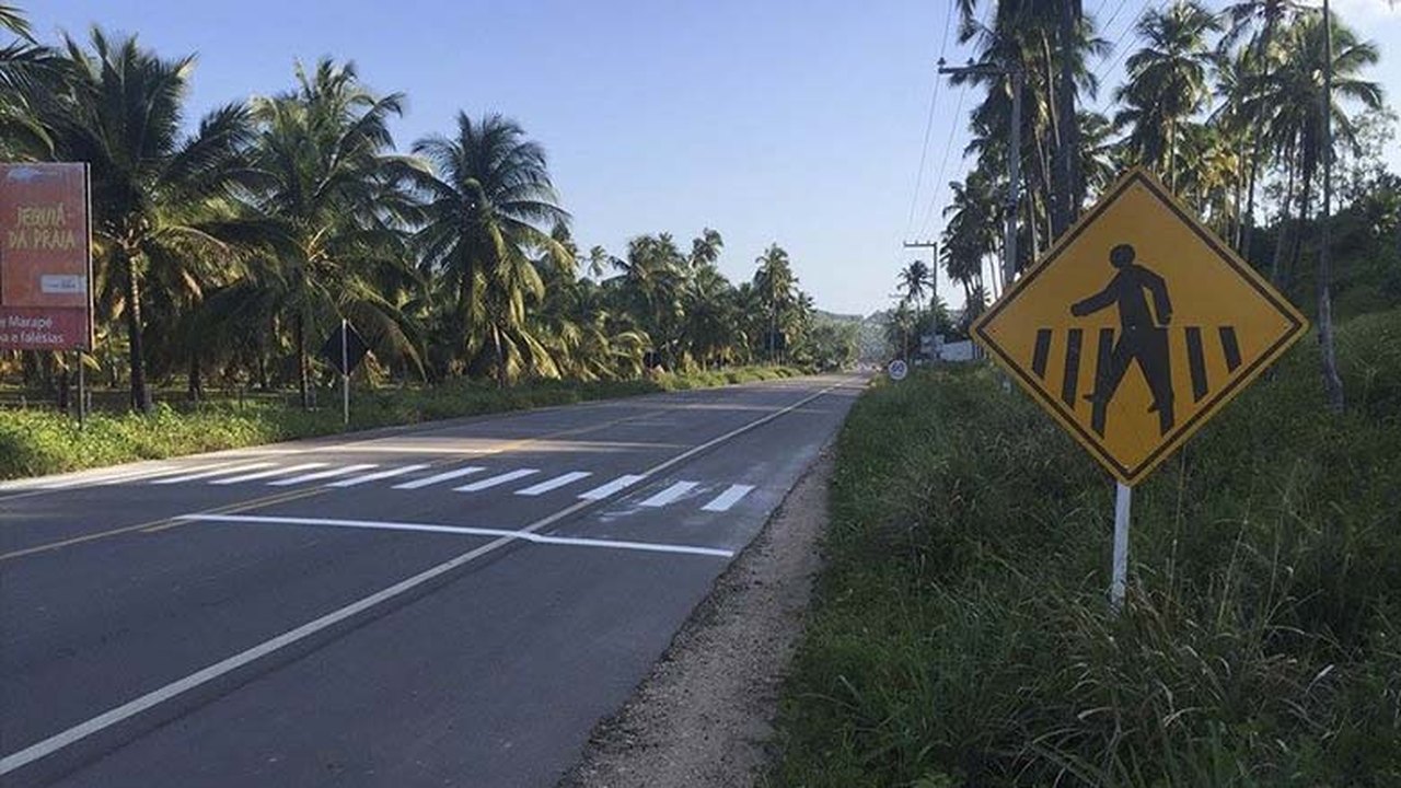 DER constrói quebra-molas próximo ao acesso a Jequiá da Praia