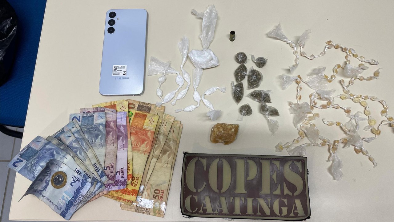 Polícia Militar apreende arma e drogas durante diligências em Maceió e no Sertão