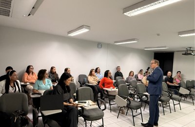 Magistrados e servidores participam de curso sobre prestação jurisdicional para a população idosa