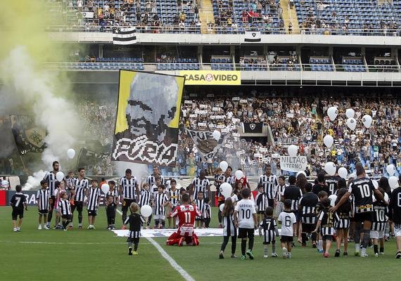 CRB é humilhado pelo Botafogo no Engenhão: 4 a 1