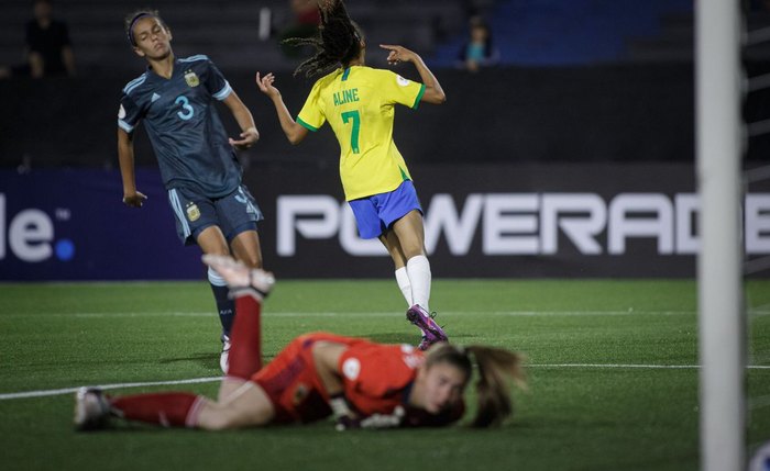 Competição é disputada no Uruguai e dá vaga no Mundial da categoria