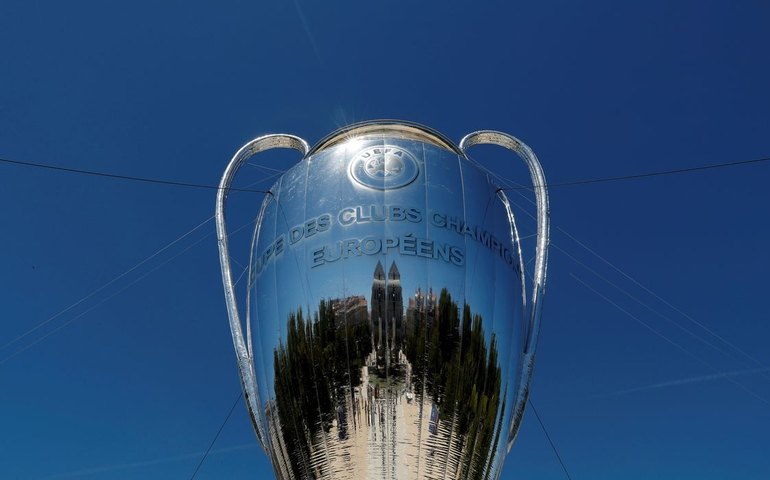 Reino Unido, Turquia e Itália serão as sedes das próximas edições da Eurocopa