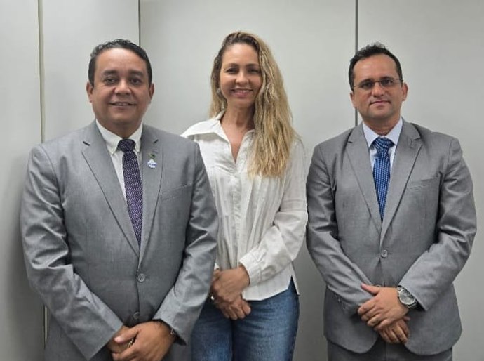 Rodrigo Buarque discute instrumentos de gestão com Conasems