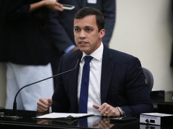 Delegado Leonam solicita reforço no policiamento do Corredor Vera Arruda
