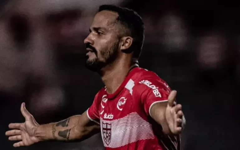 CRB vence Atlético Goianiense por 2 a 1 e ocupa a 12ª posição na tabela