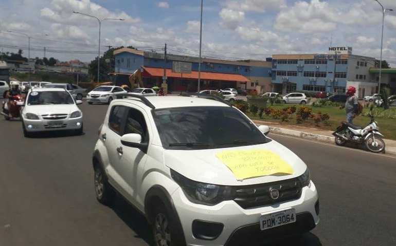 [VÍDEO] Protesto em Arapiraca contra alta dos combustíveis paralisa trânsito