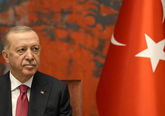Queda de Assad dá protagonismo à Turquia e faz Erdogan ser 'bajulado' por europeus, notam analistas