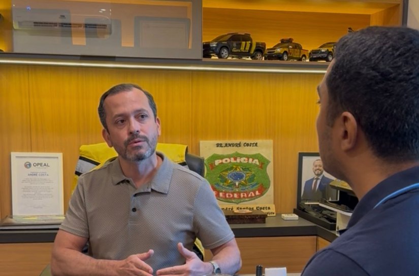 Vereador David do Emprego reforça transparência e combate à “indústria de multas” durante visita ao DMTT