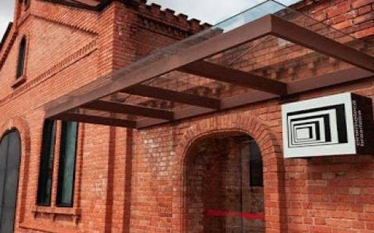 Representante do governo federal ‘ocupa’ a Cinemateca Brasileira com a PF