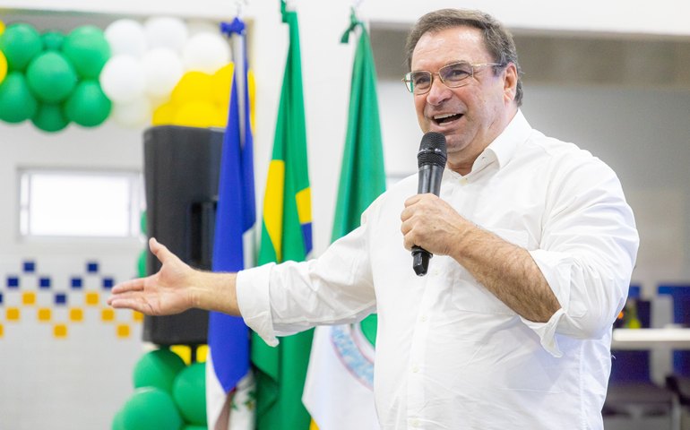 Prefeito Luciano enaltece apoio de Daniel Barbosa para o fortalecimento da Educação