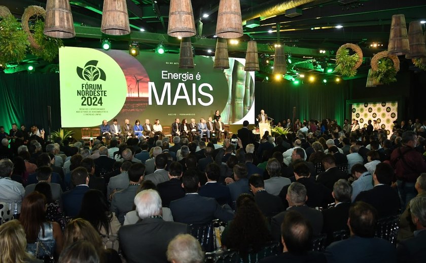 Fórum Nordeste 2025 discute energias renováveis, sustentabilidade e descarbonização na transição energética brasileira