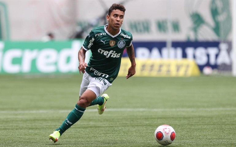 Marcos Rocha renova com o Palmeiras até dezembro de 2025: 'Prazer em vestir essa camisa'